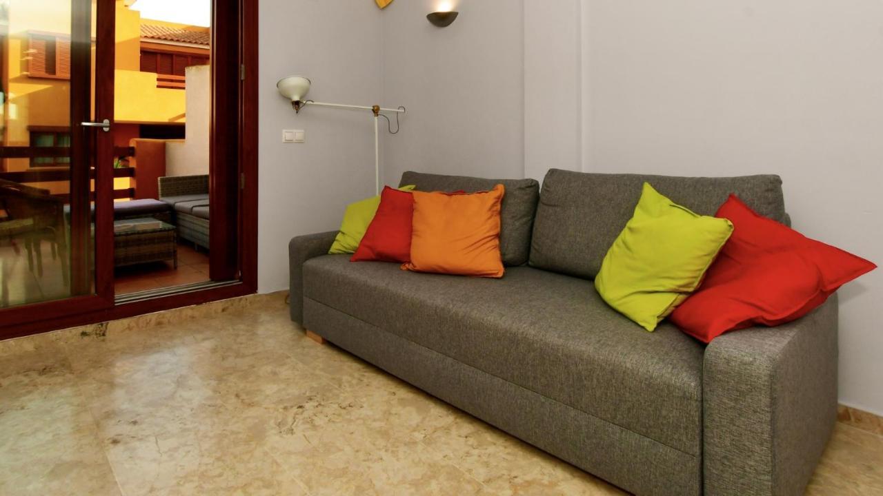 Apartamento La Recoleta ตอร์เรเวียคา ภายนอก รูปภาพ