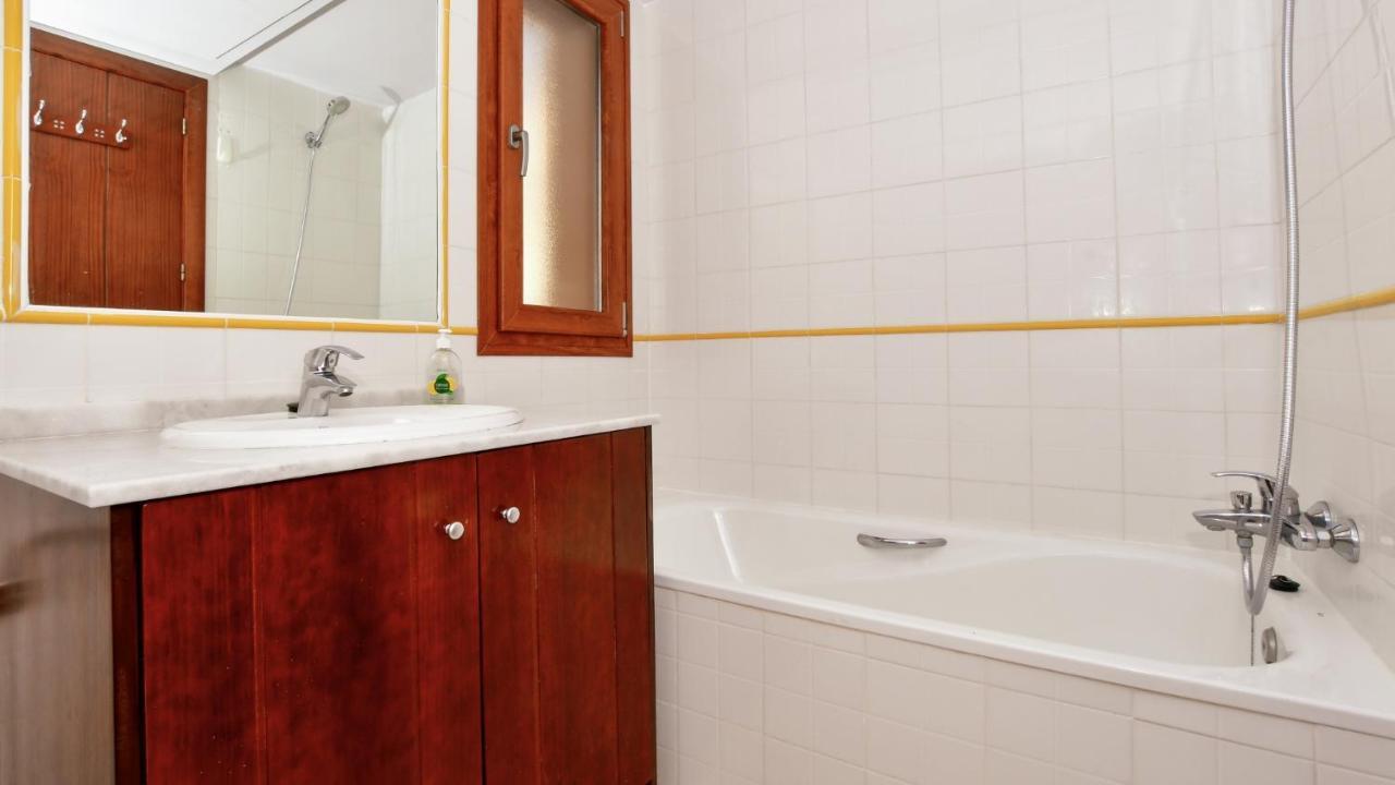 Apartamento La Recoleta ตอร์เรเวียคา ภายนอก รูปภาพ