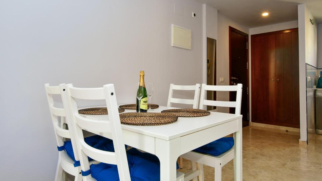 Apartamento La Recoleta ตอร์เรเวียคา ภายนอก รูปภาพ